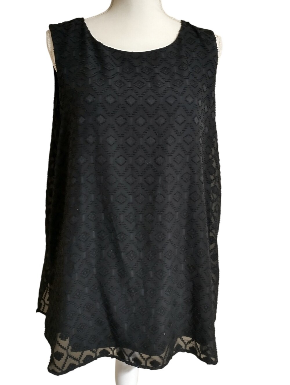 Black Textured Sleeveless Blouse